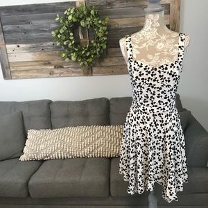100% silk Joie Maude dress